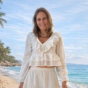 Le Lis White Ruffled Blouse